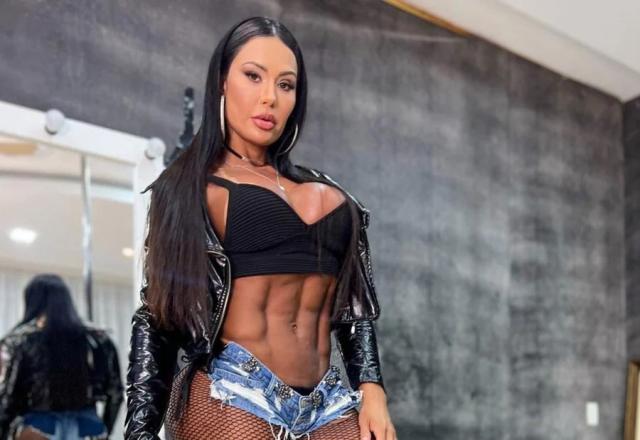 Gracyanne Barbosa Exibe Bumbum Gigante E Marquinha De Bronzeado