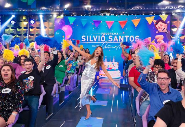 Patricia Abravanel Apresenta Programa Silvio Santos Especial Anos Do