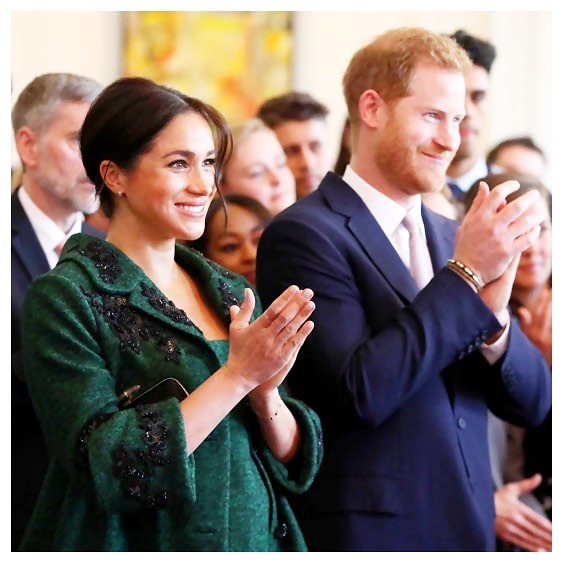 A duquesa de Sussex, Meghan Markle, e o príncipe Harry aparecem juntos em evento. À época, Meghan estava grávida