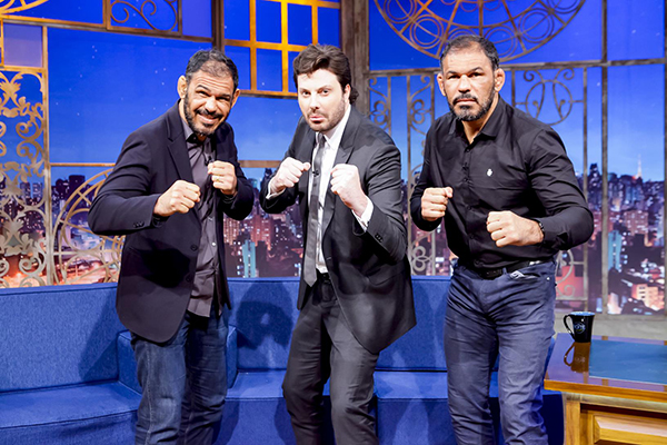 Danilo Gentili recebe lutadores do UFC nO the Noite