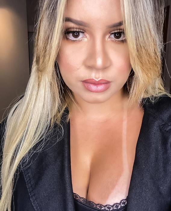 Marília Mendonça surge gatíssima em clique postado no Instagram