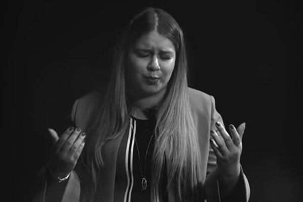 Marília Mendonça tem parte dos bens bloqueados pela justiça