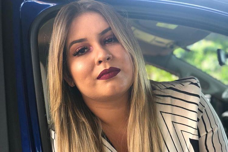 a cantora marilia mendonça
