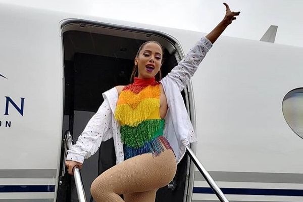 Adiós, Brasil? Anitta está no México e grava reality famoso por lá!
