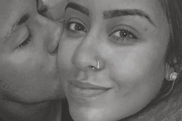Por que a irmã do Neymar tatuou o próprio rosto no braço? A resposta é surpreendente!