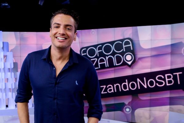 Leo Dias chora em vídeo e faz relato emocionante