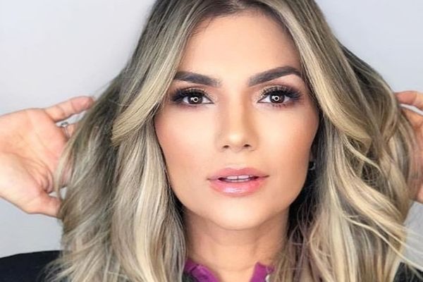 Kelly Key assiste clipe de ´Baba Baby´ e sua reação é inesperada