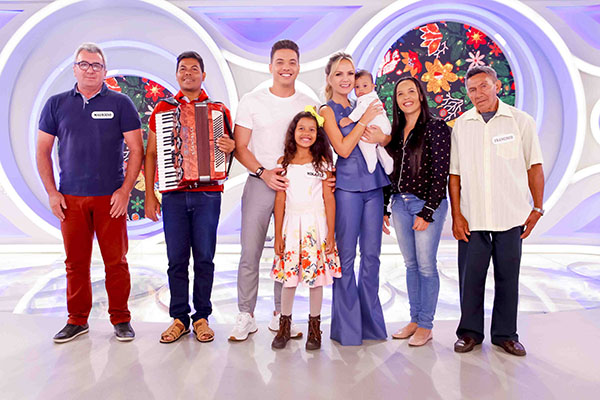 Wesley Safadão é o grande convidado do Programa Eliana