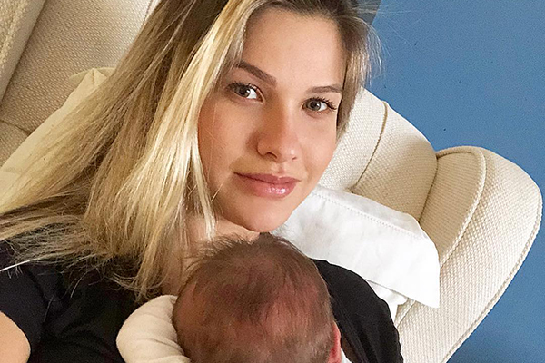 Aos dois meses, Samuel abre SORRISÃO para Andressa Suita - que revela segredinho!