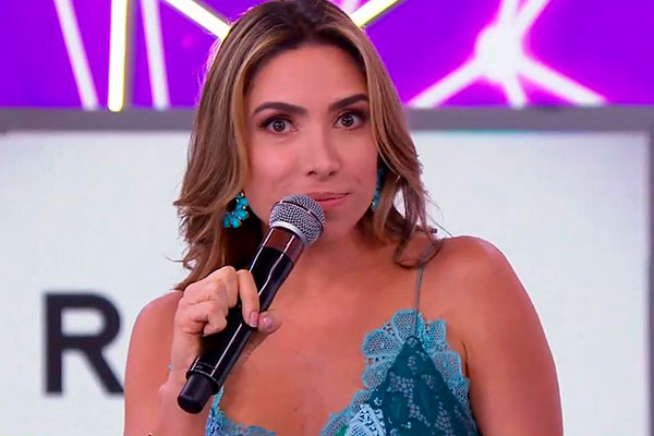 Patricia Abravanel empurra galã famoso para a irmã Rebeca