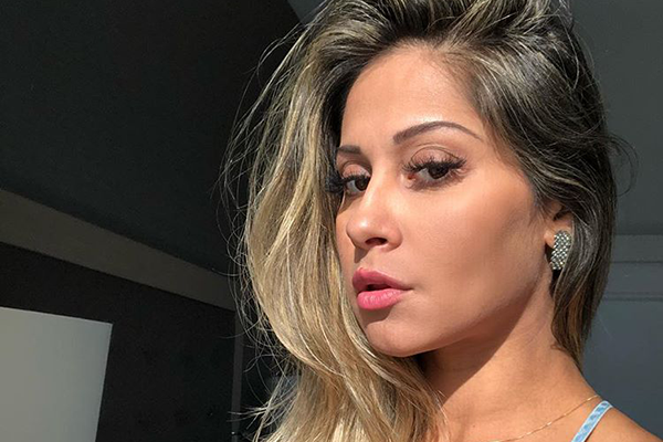 Finalmente! Mayra Cardi revela rostinho da filha recém-nascida