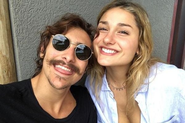 Sasha volta para os EUA e o post de despedida do namorado deixa fãs chorando rios!