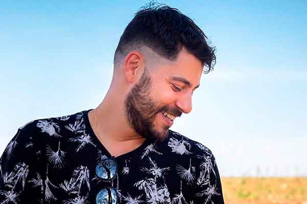 Evaristo Costa termina com mistério e finalmente aparece sem a barba