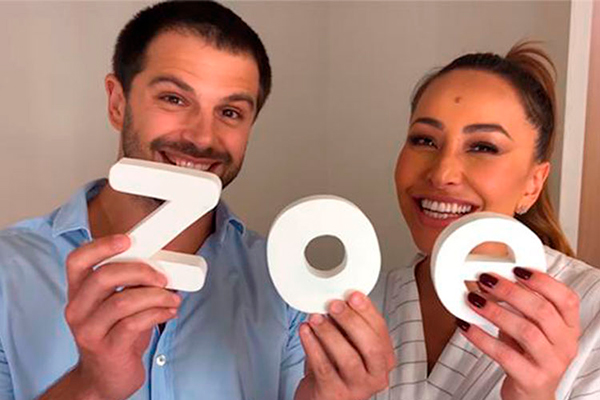 Não para! Veja foto dos cupcakes luxuoso de Zoe na maternidade