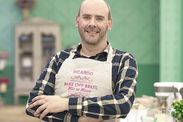 Ricardo é o grande campeão de Bake Off Brasil