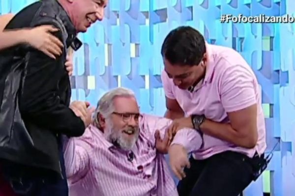 Elenco do Fofocalizando encerra programa de um jeito INUSITADO e viraliza na web!