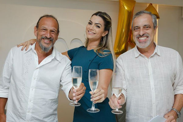 Baba, baby! Kelly Key anuncia retorno aos palcos em vídeo exclusivo ao SBT