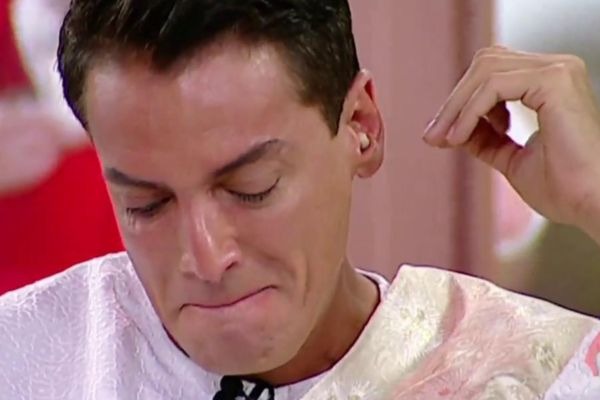 Leo Dias chora ao falar da mãe e abre o jogo: ´Ela sempre quis a minha sobriedade´