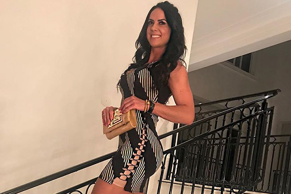 Graciele Lacerda posa com biquíni de onça e recebe chuva de likes