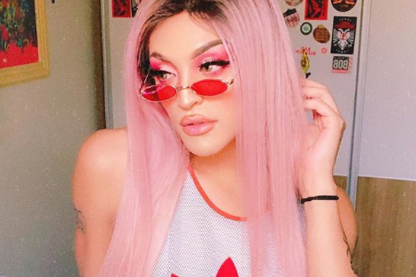 Pabllo Vittar aparece de luto e desabafa sobre suicídio e depressão