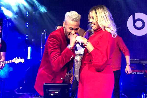 Marília Mendonça homenageia Neymar e gera burburinho na web
