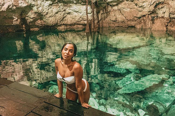 Anitta é flagrada com Ronan Carvalho em viagem para o México