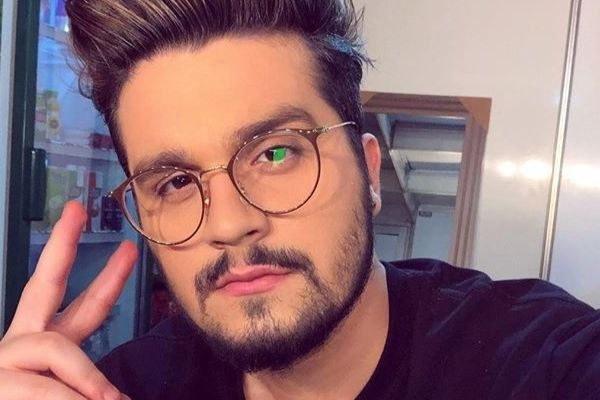 Após acidente, Luan Santana agradece milagre e faz desabafo na web