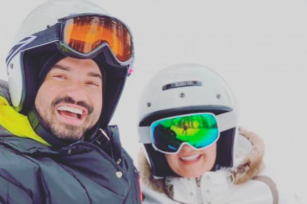 Novo casal? Maiara troca beijos com Fernando, da dupla com Sorocaba