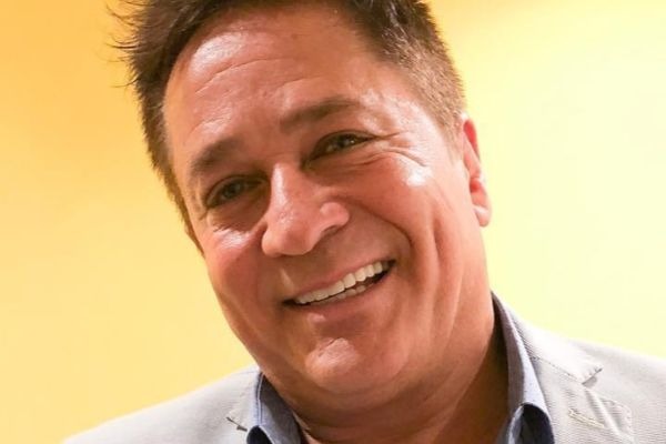 POLÊMICA! Leonardo manda indireta para a filha, Jéssica Costa, ao vivo na TV