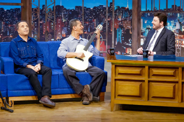 Geraldo Magela e Kaquinho Big Dog são os convidados do The Noite!
