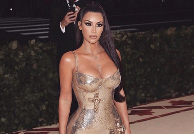 Kim Kardashian anuncia nascimento do quarto filho com Kanye West