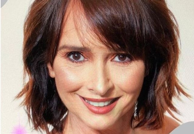 Atriz revela que está há 17 anos sem beijar e se relacionar com ninguém