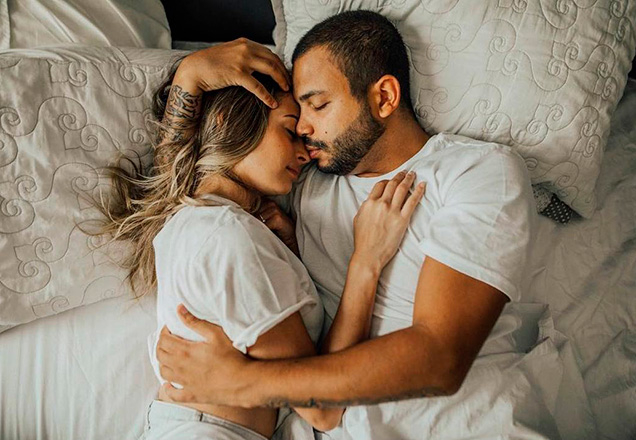 Projota e Tamy Contro curtem lua de mel luxuosa nas Maldivas