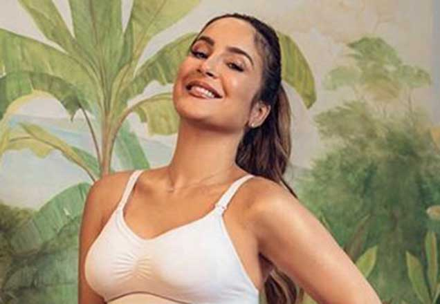 Grávida de seis meses, Claudia Leitte exibe barrigão com gominhos
