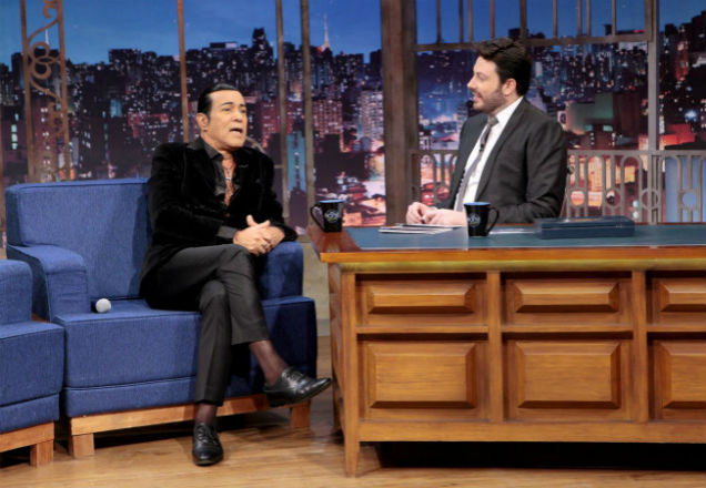 Elymar Santos recorda sua trajetória no The Noite desta terça