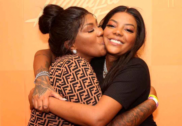 Mãe de Ludmilla sai em defesa do namoro da filha com bailarina