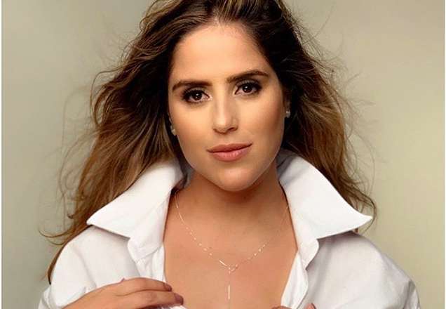 a atriz camilla camargo