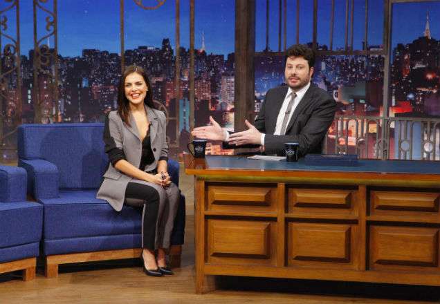 Danilo Gentili entrevista Paloma Bernardi no The Noite desta terça-feira