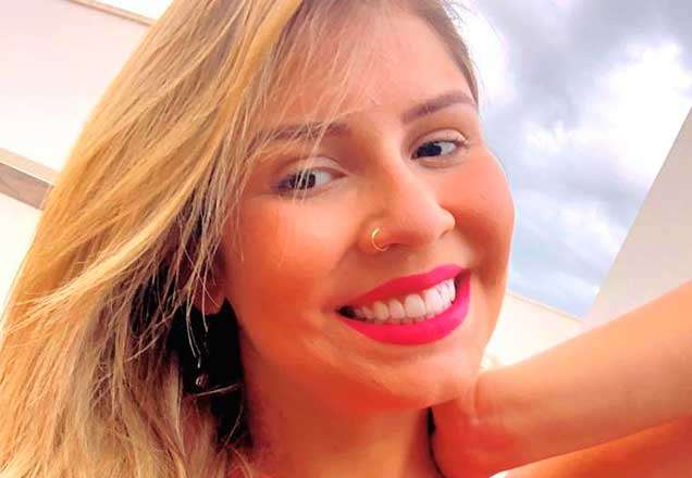 Grávida, Marília Mendonça aparece com look caipira e arranca elogio do namorado