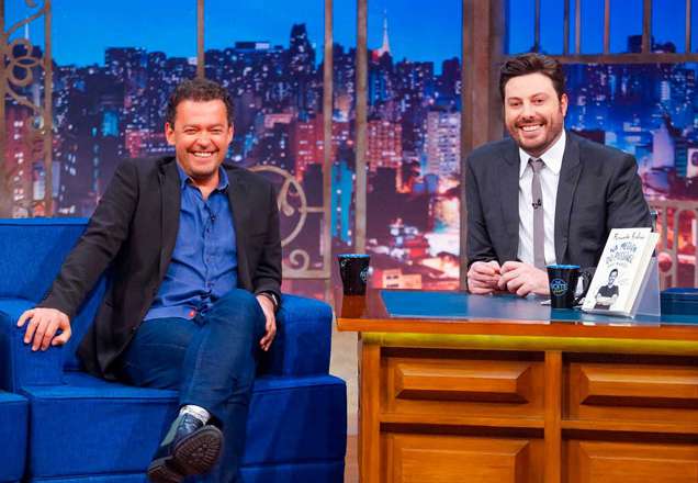 Fernando Rocha fala sobre carreira e nova fase no The Noite de hoje