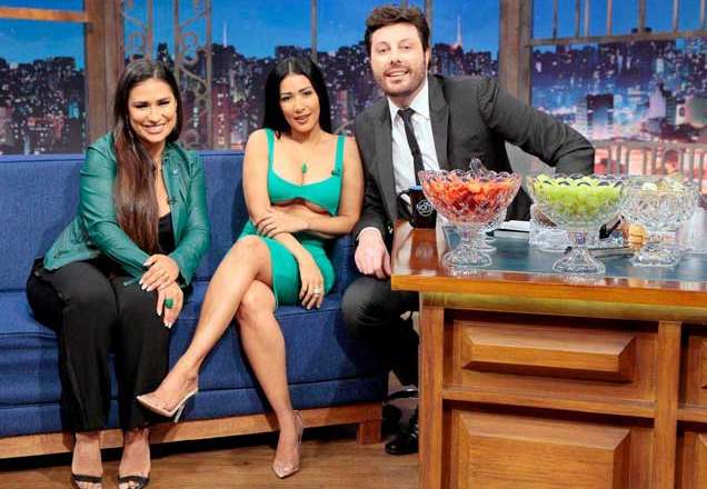 Simone e Simaria são as entrevistadas no The Noite desta quinta