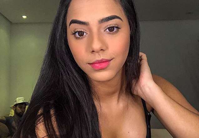 Mariely Santos é uma das Gêmeas Lacração