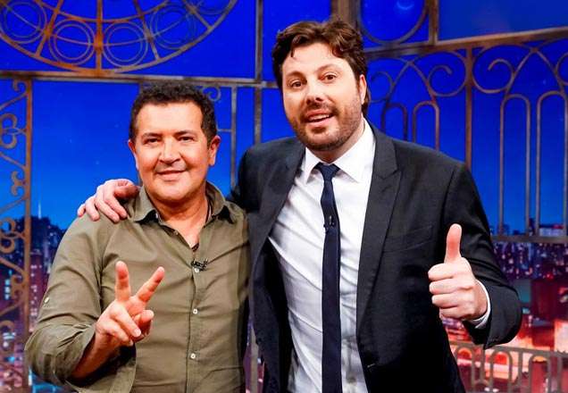 "Pedia para Deus me levar", diz Beto Barbosa no The Noite sobre luta contra o câncer