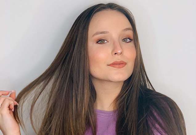 Larissa Manoela é uma das estrelas mais pop do momento