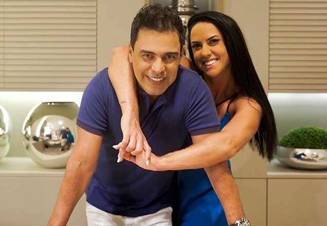 Graciele Lacerda, noiva de Zezé, divulga TBT de biquíni em concurso de beleza