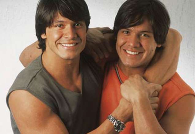 Lembra dos gêmeos Flávio e Gustavo? Eles estão ainda mais trincados do que antes