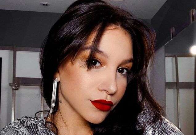 Priscilla Alcântara abre as portas de sua casa para o Fofocalizando