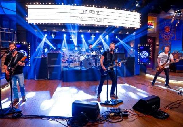 Nickelback reencontra fãs brasileiros em entrevista no The Noite