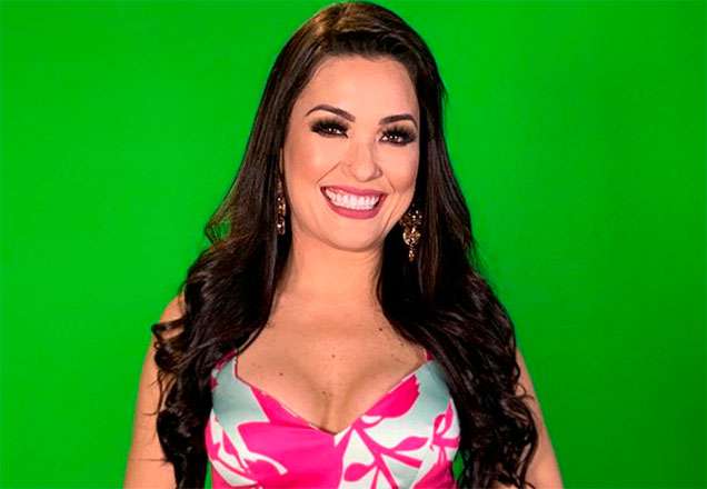 Milene Pavorô aposta em fantasia de Bob Esponja e arrasa