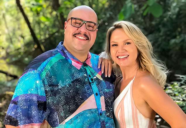 Eliana pega carona radical com avó de Tiago Abravanel e conhece o pai do apresentador